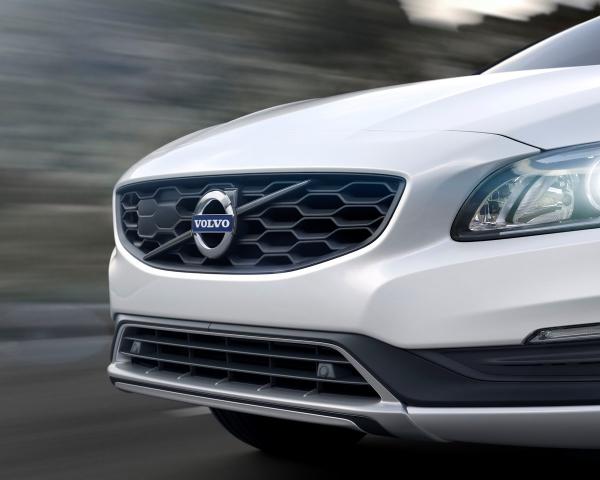 Фото Volvo V60 Cross Country I Универсал 5 дв.